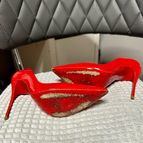 Christian Louboutin Red Patent Leather So Kate Pumps Heels Size 35.5 - Picture 8 of 10